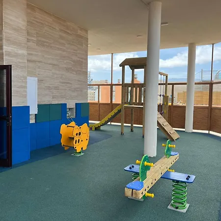 Your Canary Las Palmas / Gran Canaria